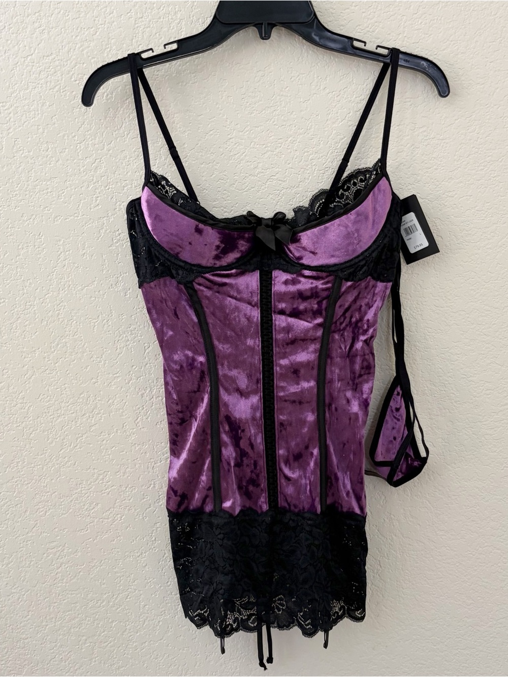 NWT Fredericks of Hollywood Regina Size Large Purple Velvet Black Lace Lingerie